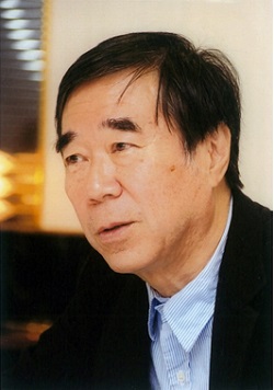 川本三郎