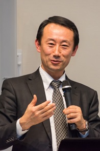 江崎禎英さん 水口直樹さん トークショー サイン会患者を救うのは誰だ 現代医学が目を反らしてきたもの 八重洲ブックセンター 江崎禎英さん 水口直樹さん トークショー サイン会患者を救うのは誰だ 現代医学が目を反らしてきたもの 八重洲ブックセンター
